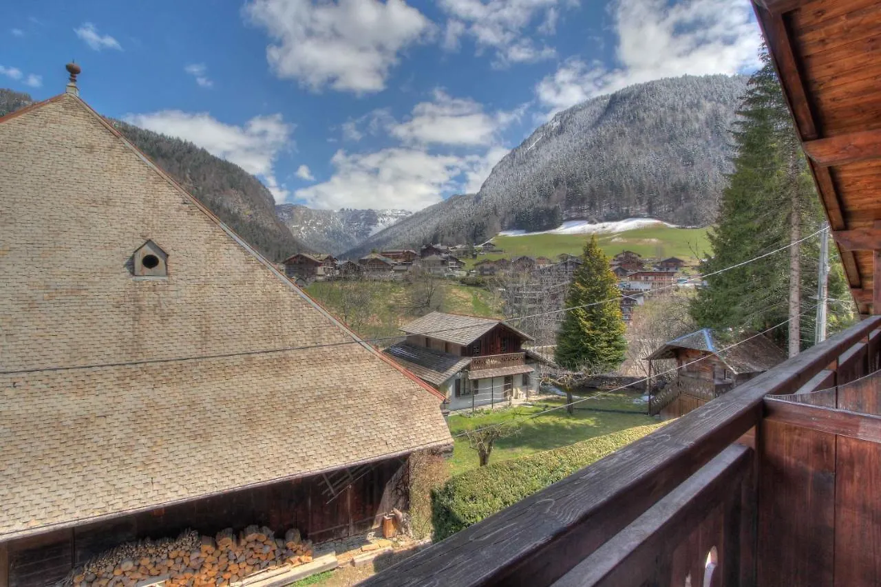 Les Sermes M504 Morzine 0*,
