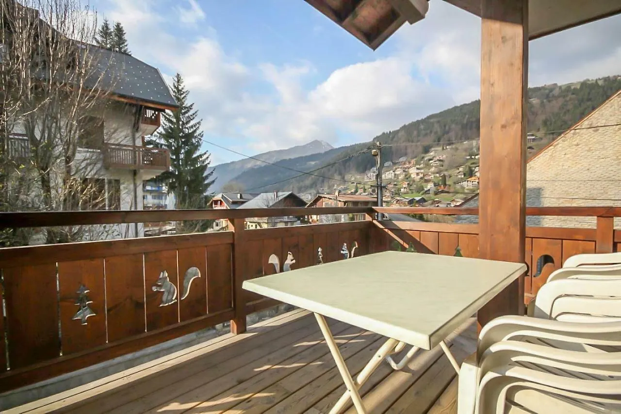 Les Sermes M504 Morzine 0*,  Francia